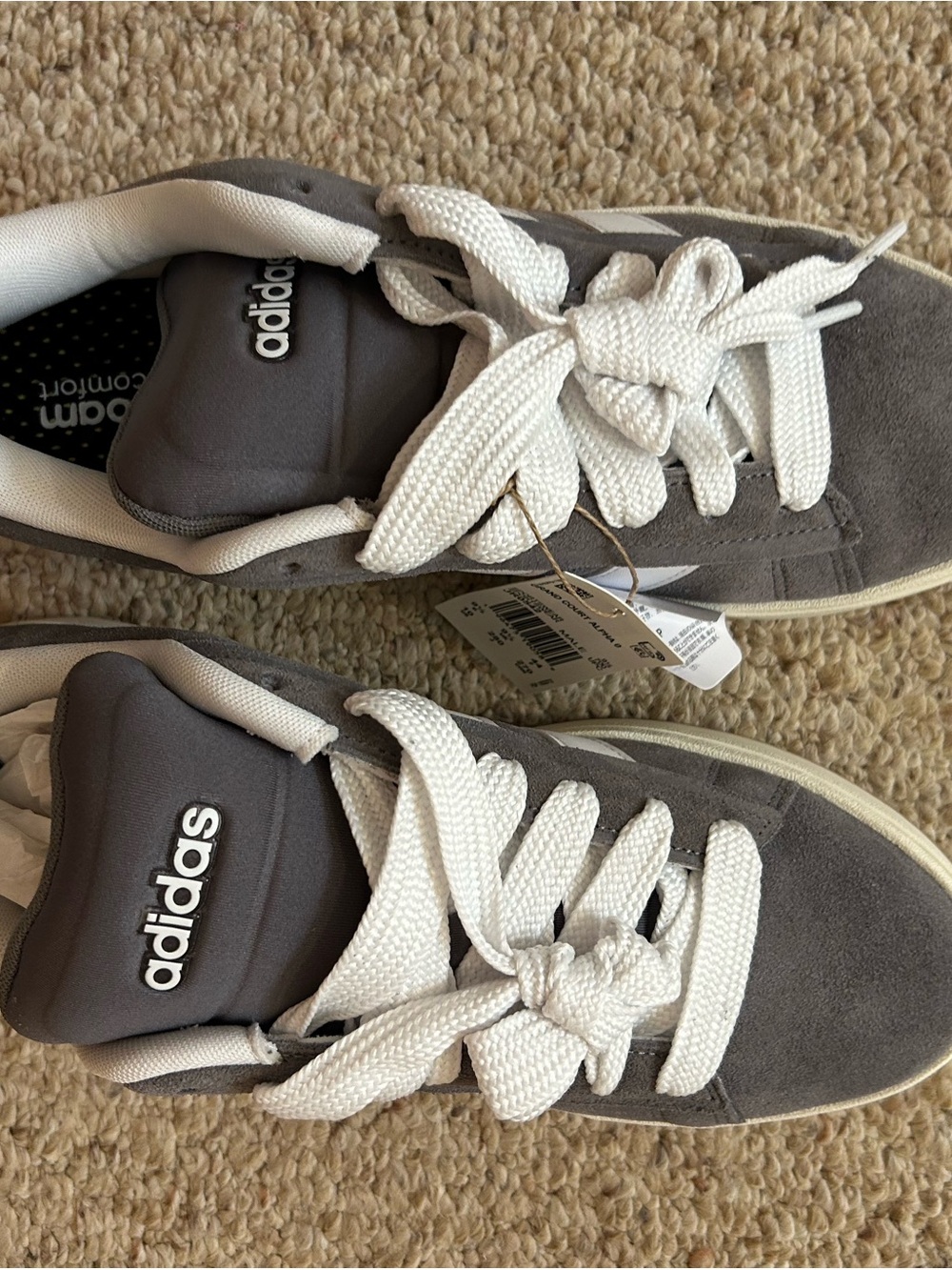 Adidas Men’s Gray Sneakers with White Laces, size 10